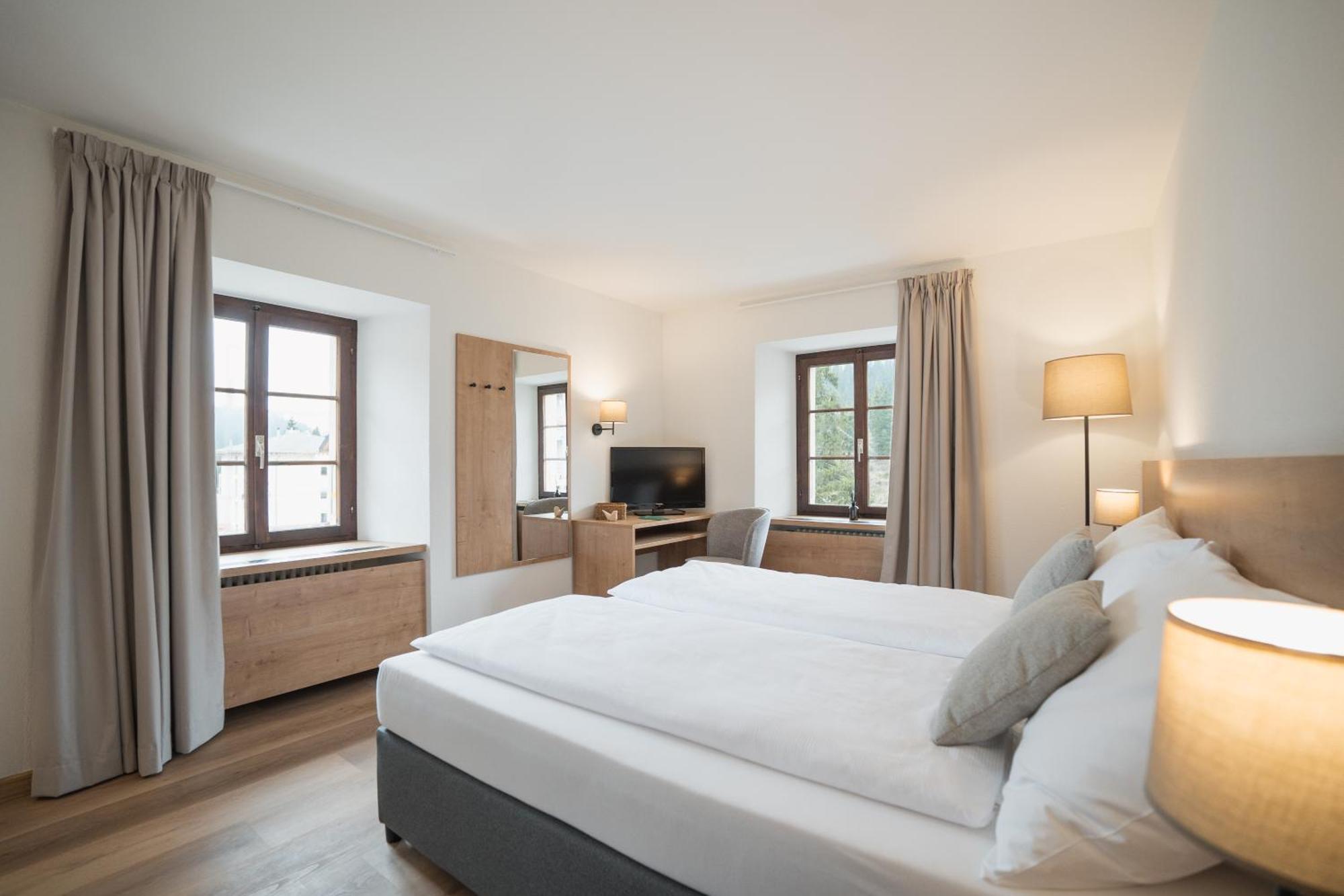 Hotel Brocco & Posta San Bernardino Eksteriør bilde